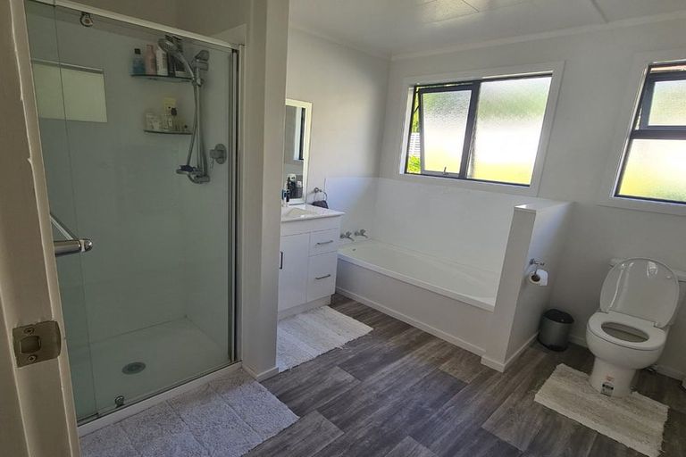 Photo of property in 6 Otira Grove, Kelson, Lower Hutt, 5010