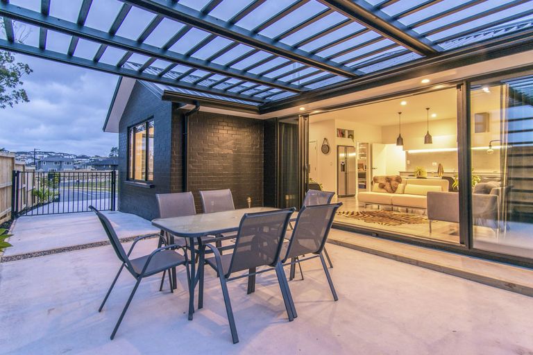 Photo of property in 46 Timberland Drive, Silverdale, 0932