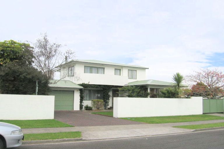 Photo of property in 12 Kulim Avenue, Otumoetai, Tauranga, 3110