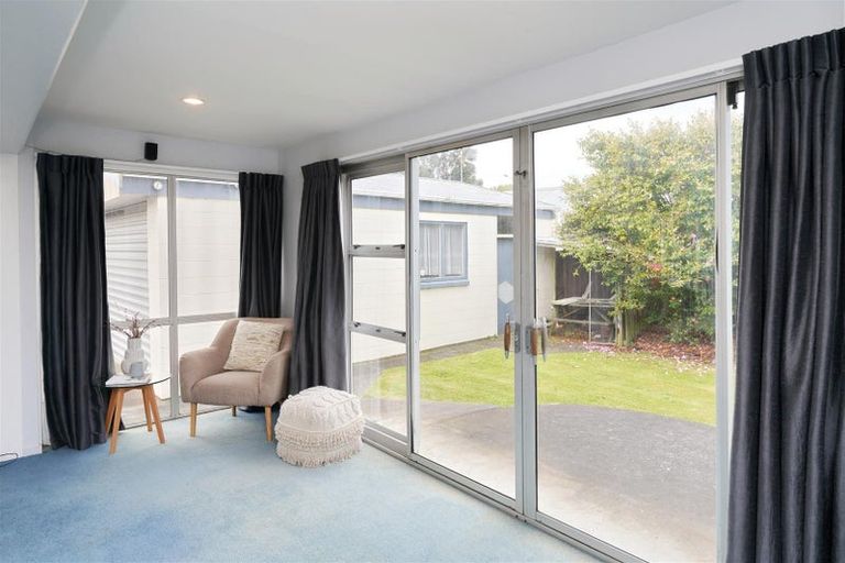 Photo of property in 38 Orrick Crescent, Avondale, Christchurch, 8061
