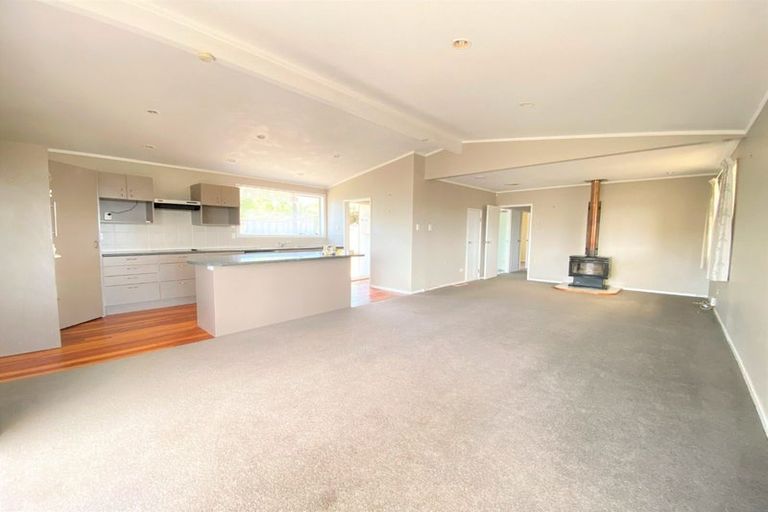 Photo of property in 43 Mack Place, Red Hill, Papakura, 2110