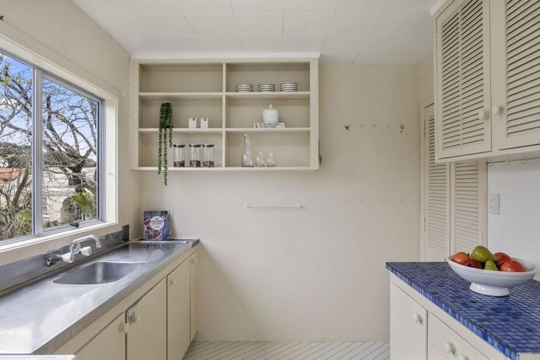 Photo of property in 8/118 Vauxhall Road, Narrow Neck, Auckland, 0624