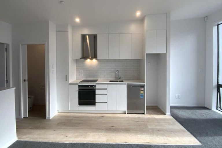 Photo of property in 27 Kamahi Place, Paraparaumu, 5032