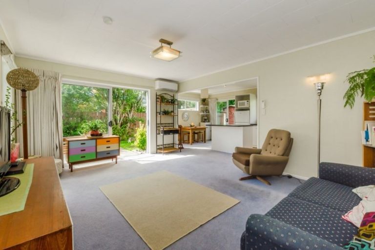 Photo of property in 3a Arthur Grove, Waikanae, 5036