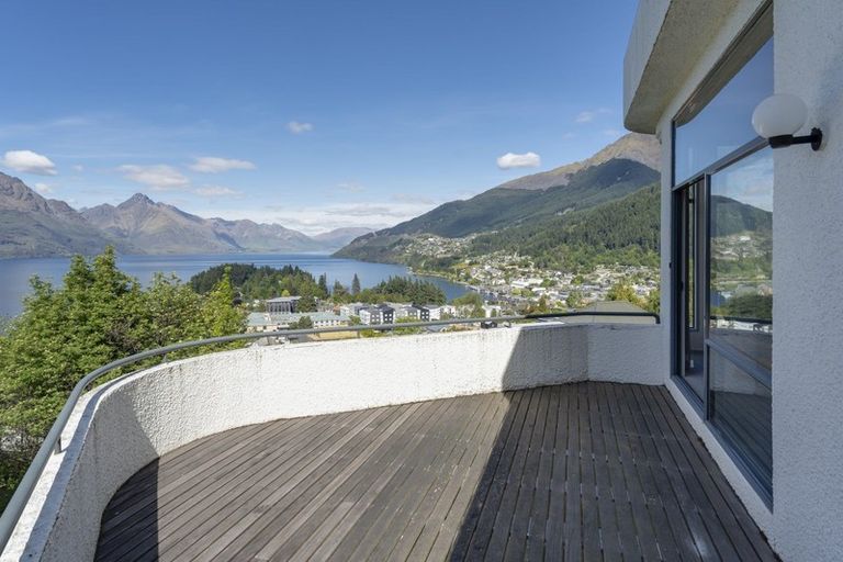 Photo of property in 5 Edinburgh Drive, Queenstown, 9300