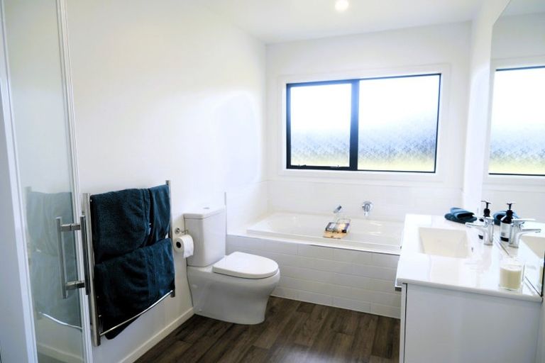 Photo of property in 13 Puna Rise, Wharewaka, Taupo, 3330