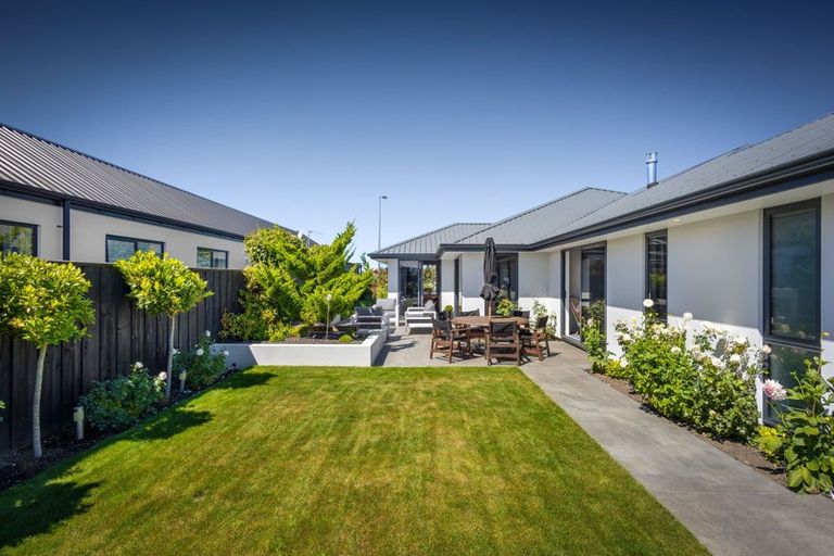 Photo of property in 211 Highsted Road, Casebrook, Christchurch, 8051