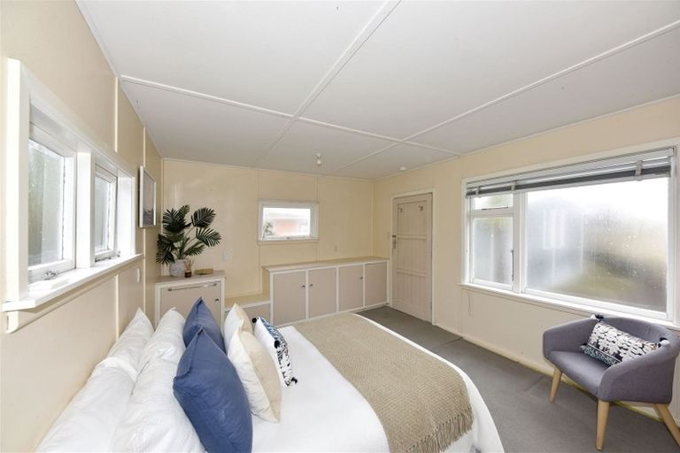 Photo of property in 24 Mappleton Avenue, Burnside, Christchurch, 8053