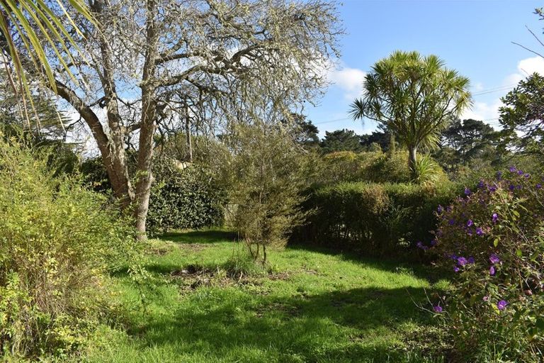 Photo of property in 6 Coulter Road, Swanson, Auckland, 0614