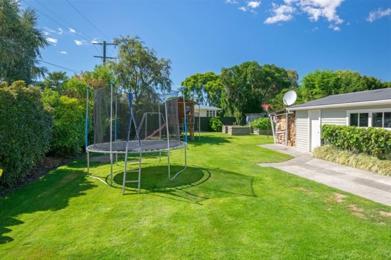 Photo of property in 33 Holdaway Street, Riversdale, Blenheim, 7201