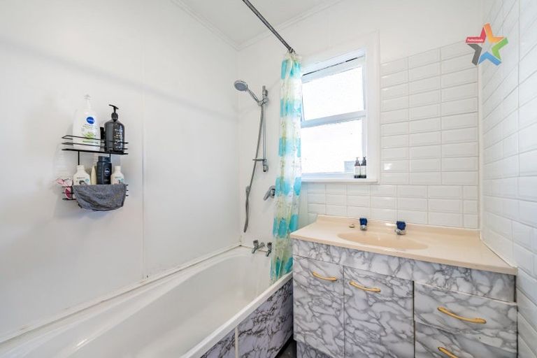 Photo of property in 28 Totara Street, Wainuiomata, Lower Hutt, 5014