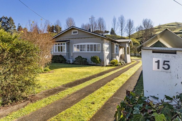 Photo of property in 15 Goldfinch Street, Taihape, 4720