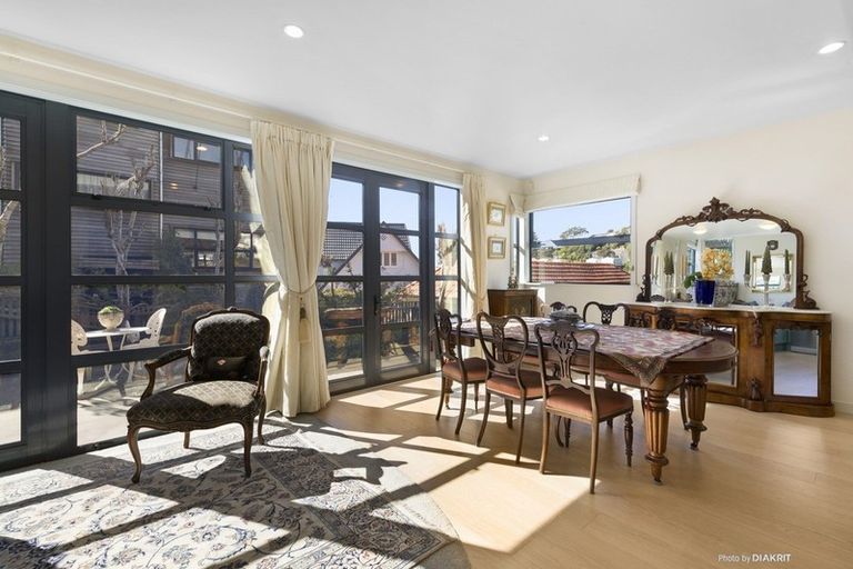 Photo of property in 5e Raroa Road, Kelburn, Wellington, 6012