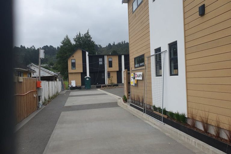 Photo of property in 14/240 Stokes Valley Road, Stokes Valley, Lower Hutt, 5019