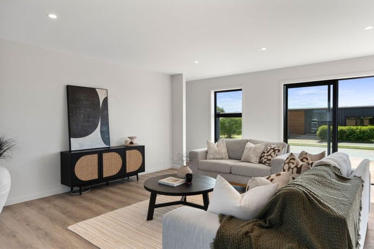 Photo of property in 1 Wilson Way, Martinborough, 5711