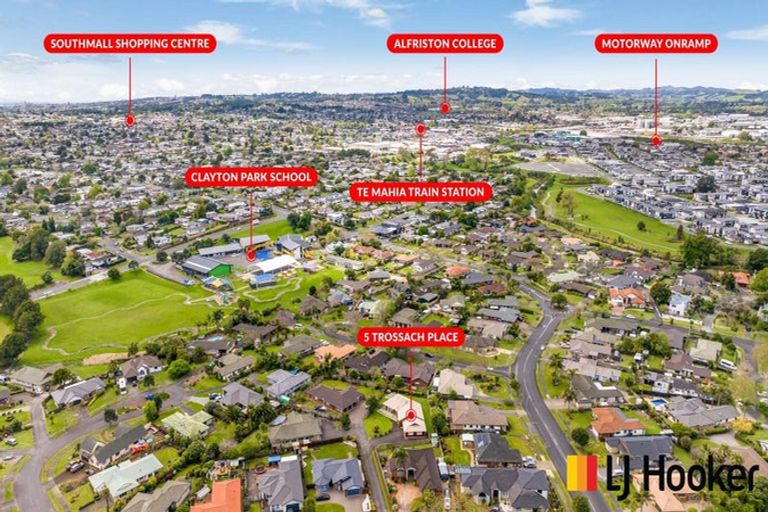 Photo of property in 5 Trossach Place, Wattle Downs, Auckland, 2103