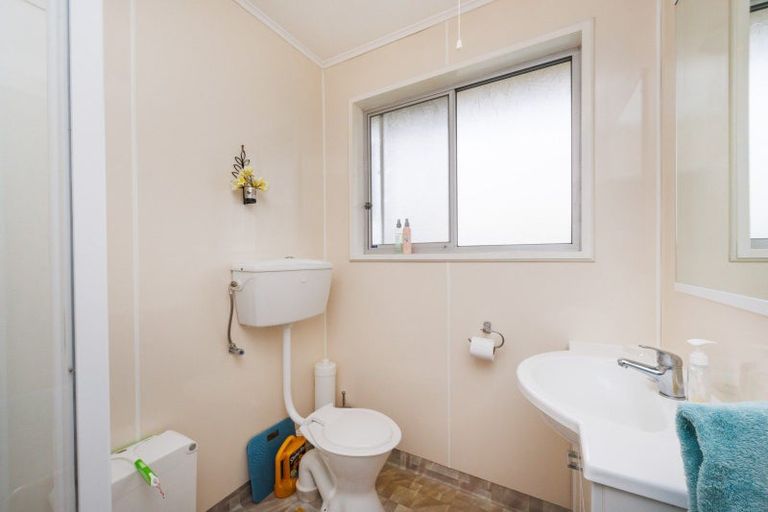 Photo of property in 16a Sandilands Street, Feilding, 4702