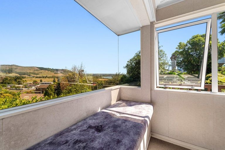 Photo of property in 53 Grand Vue Road, Kawaha Point, Rotorua, 3010