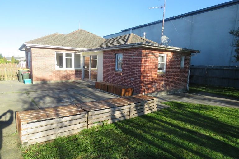 Photo of property in 122 Mcmurdo Street, Tinwald, Ashburton, 7700