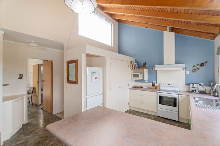 Photo of property in 28 Centennial Drive, Whitianga, 3510