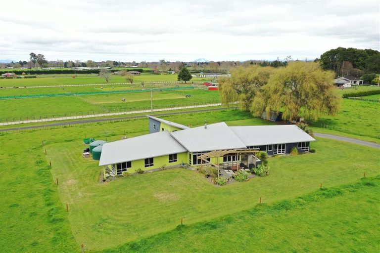 Photo of property in 203 Discombe Road, Tamahere, Hamilton, 3283