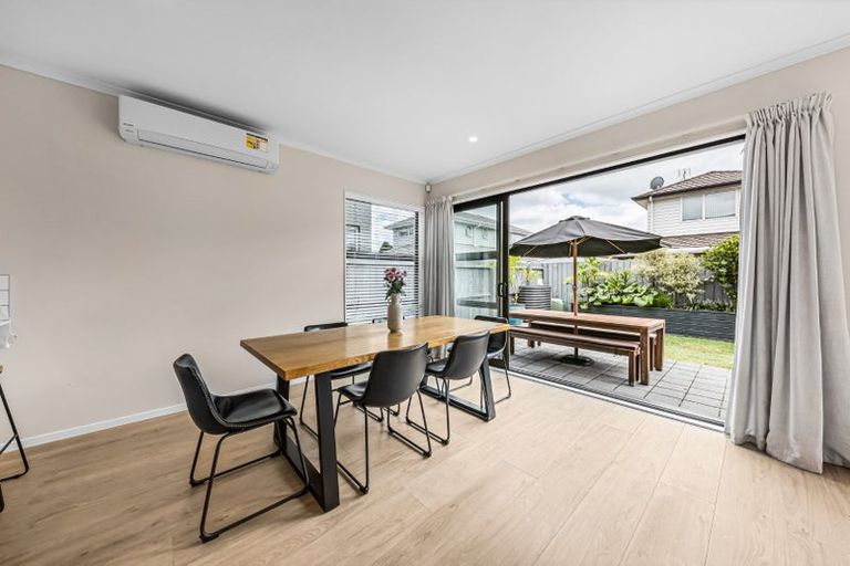 Photo of property in 61 Kopuru Road, Whenuapai, Auckland, 0618