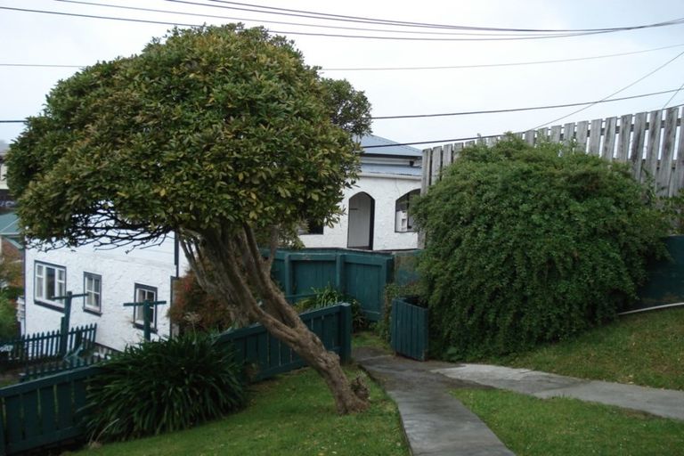 Photo of property in 6-10 Mudges Terrace, Newtown, Wellington, 6021