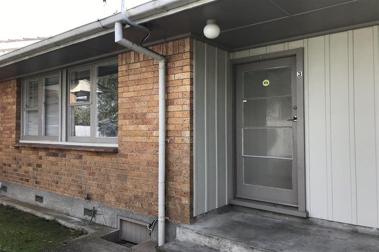 Photo of property in 1/40 George Street, Papakura, 2110