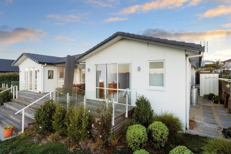 Photo of property in 87 Mortlake Heights, Pyes Pa, Tauranga, 3112