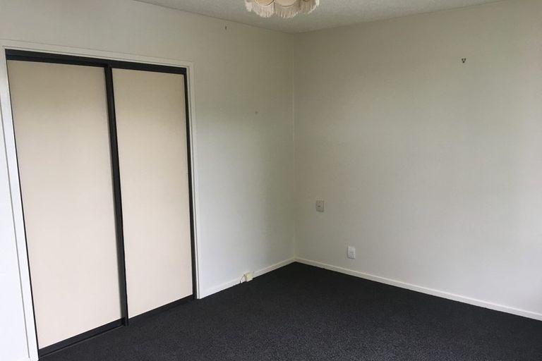 Photo of property in 1/62a Mackenzie Avenue, Woolston, Christchurch, 8023