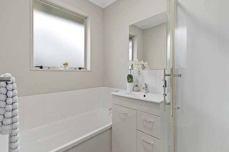 Photo of property in 1 Commodore Avenue, Flagstaff, Hamilton, 3210