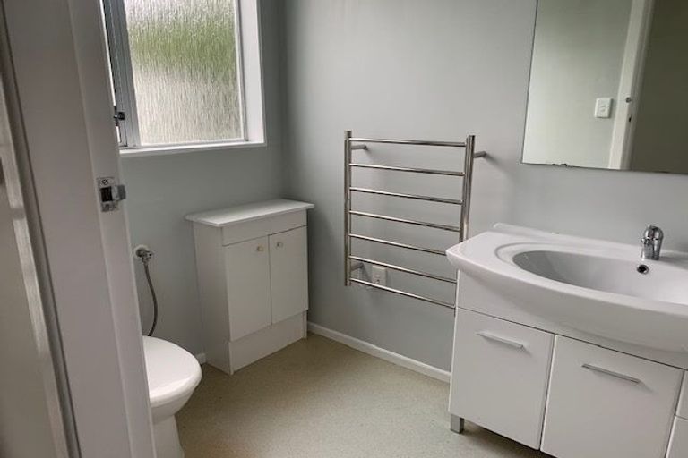 Photo of property in 53b Mandalay Terrace, Khandallah, Wellington, 6035