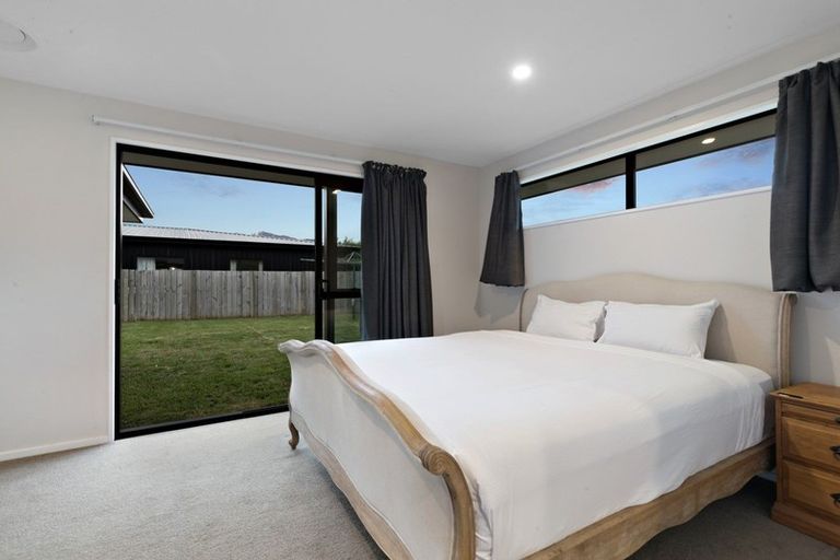 Photo of property in 11 Myles Way, Lower Shotover, Queenstown, 9304