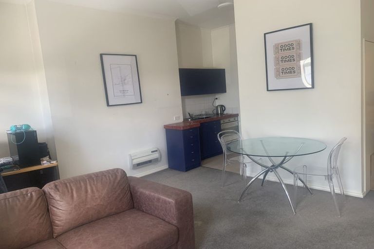 Photo of property in 2/5 Liverpool Street, Dunedin Central, Dunedin, 9016