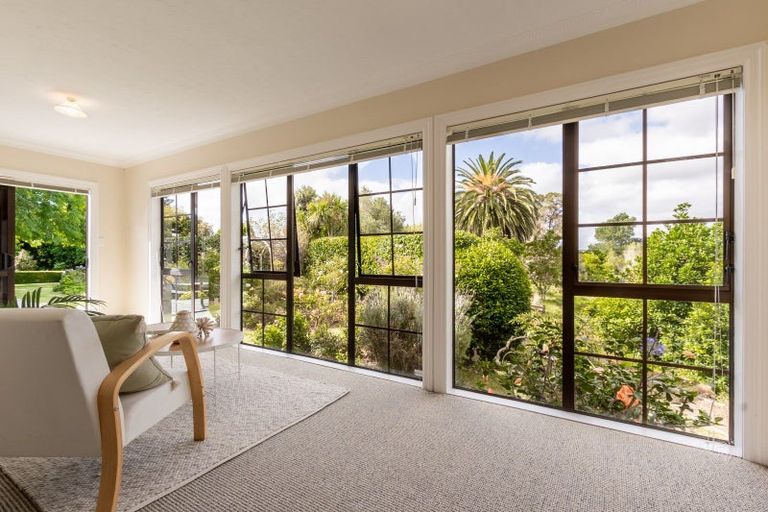 Photo of property in 114 Main Road South, Raumati Beach, Paraparaumu, 5032