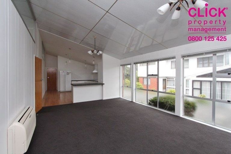 Photo of property in 72 Hawthorn Avenue, Mornington, Dunedin, 9011