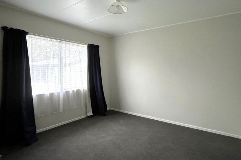 Photo of property in 4 Tasman Crescent, Carterton, 5713