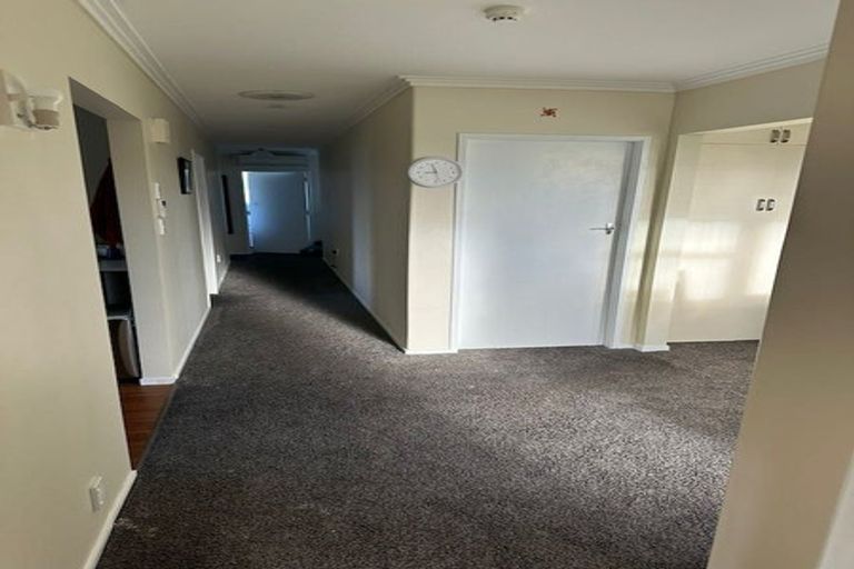 Photo of property in 3 Sutherland Crescent, Westbrook, Palmerston North, 4412