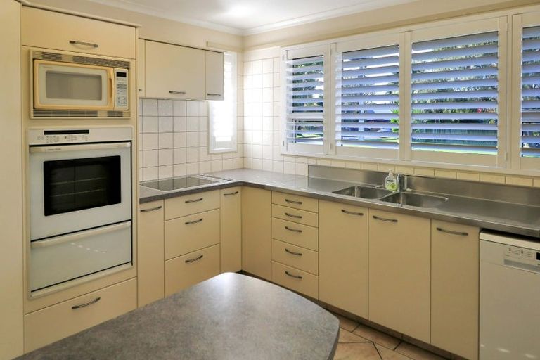 Photo of property in 33 Whitley Avenue, Ebdentown, Upper Hutt, 5018