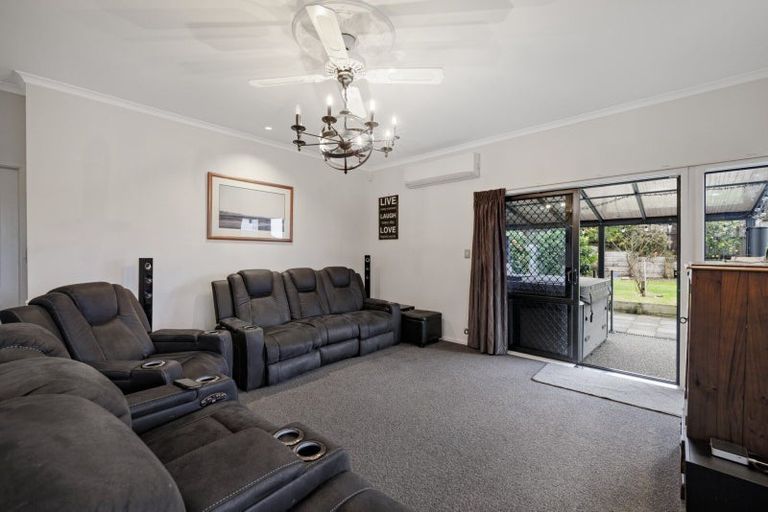 Photo of property in 99 Osprey Drive, Welcome Bay, Tauranga, 3112