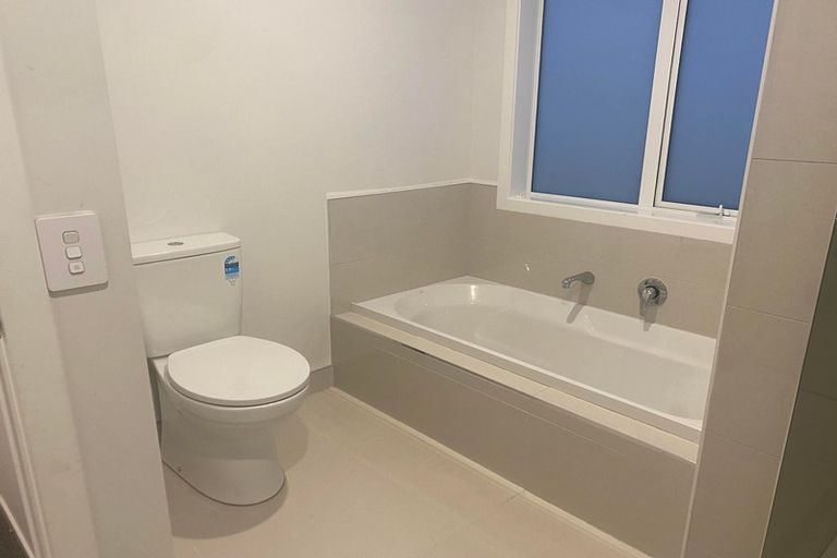 Photo of property in 127a Bartholomew Road, Levin, 5510