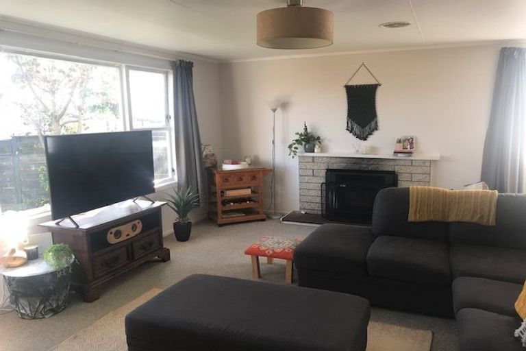 Photo of property in 1 Tararua Place, Tokoroa, 3420