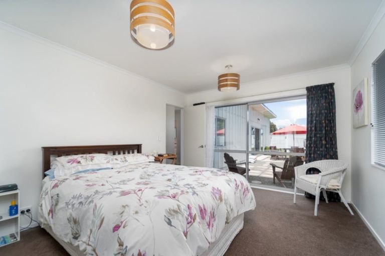 Photo of property in 18a Daniel Street, Martinborough, 5711