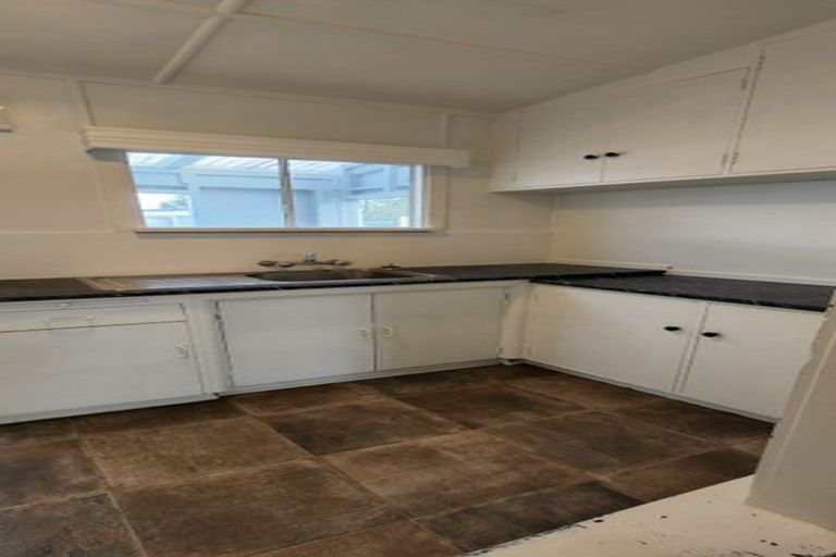 Photo of property in 2b Church Street, Hikurangi, 0114