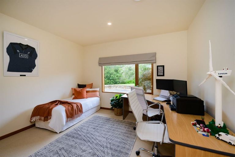 Photo of property in 333 Ngahere Park Road, Turitea, Palmerston North, 4472