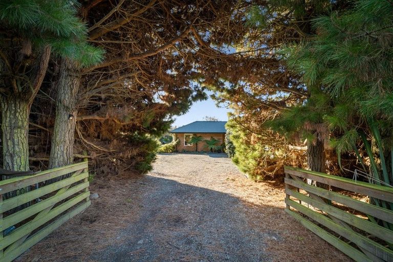 Photo of property in 29 Scarlet Oak Drive, West Melton, Christchurch, 7671