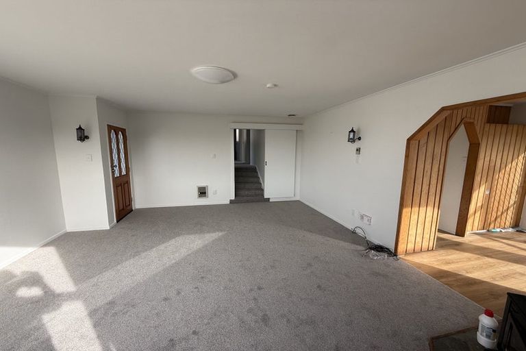 Photo of property in 45 Juniper Road, Sunnynook, Auckland, 0620