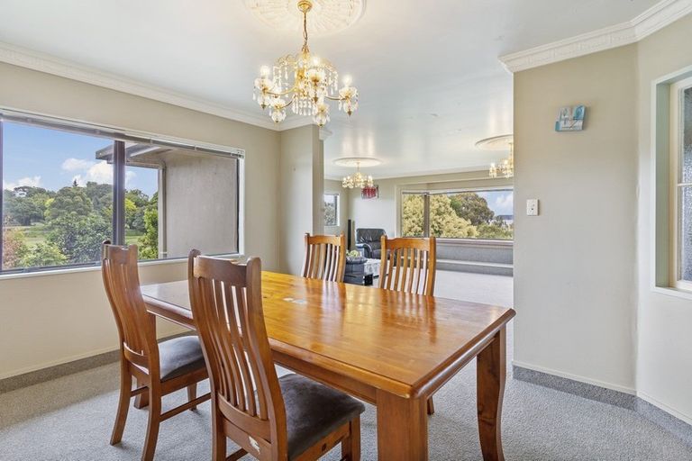 Photo of property in 61 Links View Drive, Omokoroa, 3114