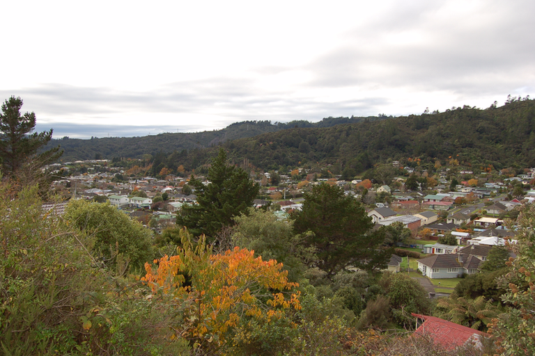 Photo of property in 17 Amundsen Grove, Stokes Valley, Lower Hutt, 5019