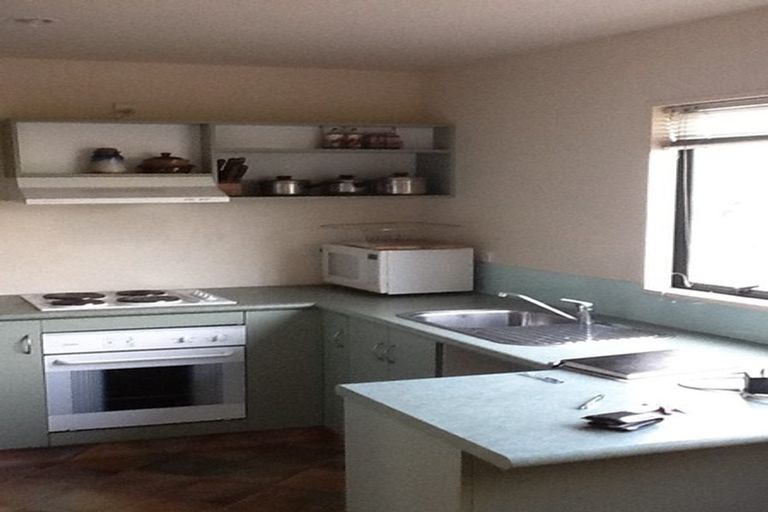 Photo of property in 49 Peverel Street, Riccarton, Christchurch, 8041